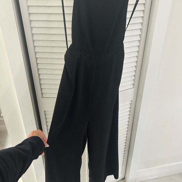 Forever 21 Black Contemporary Backless Crisscross Jumpsuit. - Picture 7 of 8